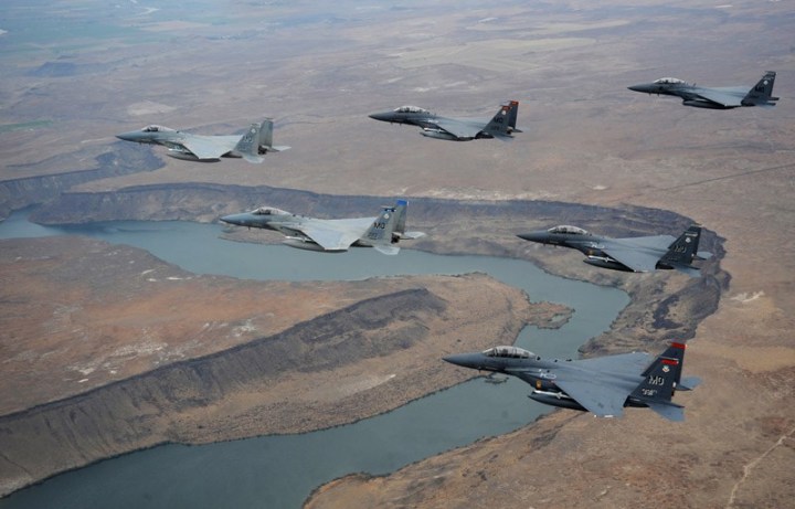 F15-Eagles-In-Formation.jpg
