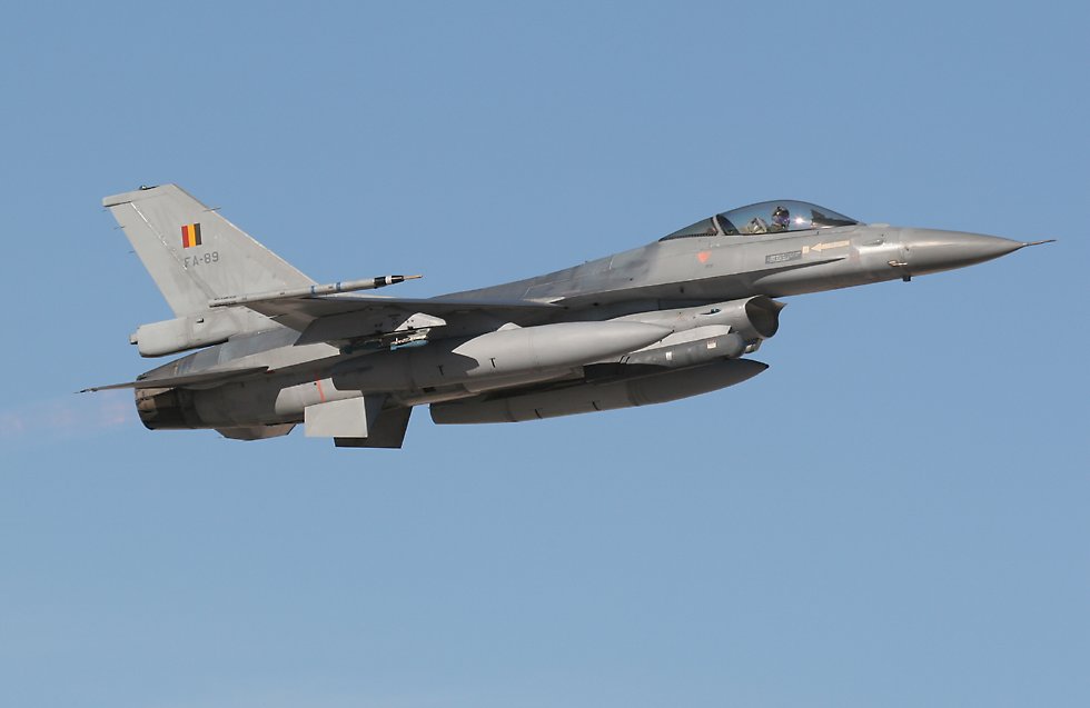 BelgianF16From2oClock.jpg