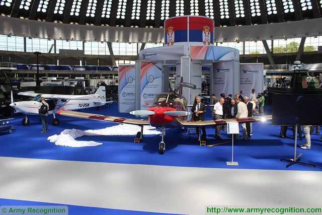 Sova_trainer_light_attack_aircraft_Partner_2015_fair_armament_military_equipment_defens_exhibition_Serbia_Belgrade_640_001.jpg