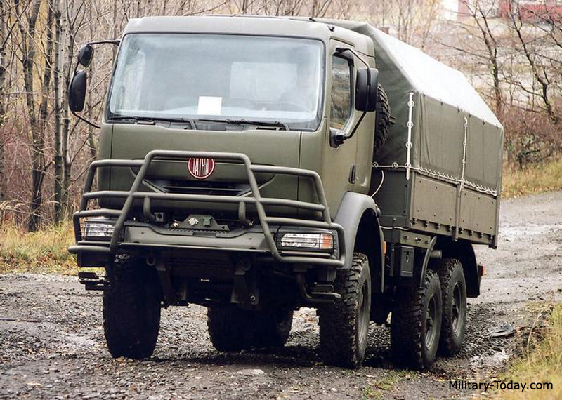 tatra_t810_l1.jpg