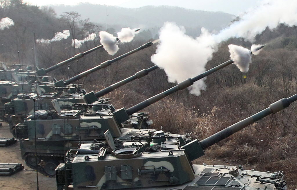 south-korea-tanksjpg-ffa1b32bfd256a8d.jpg