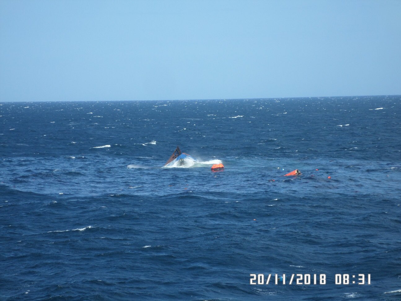 DshPwcjWkAEFBsX.jpg:large