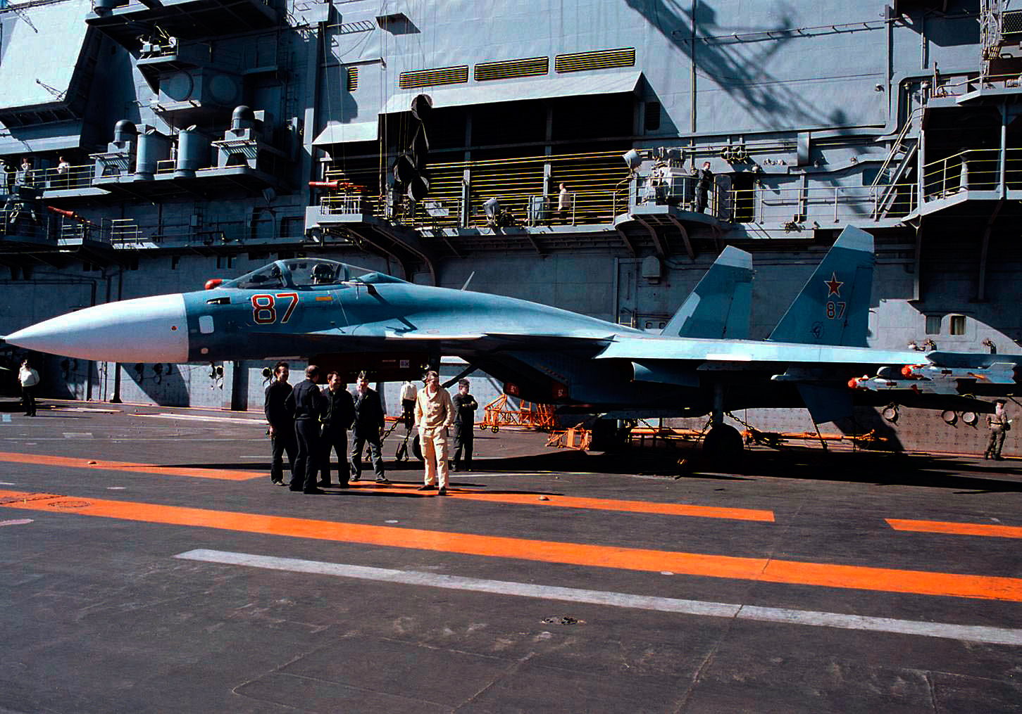 Su27K_(Su33)_DD-SD-99-06153.jpg