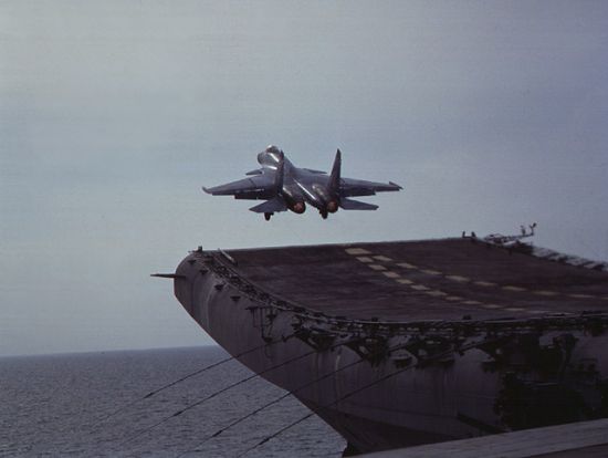 su33_09.jpg