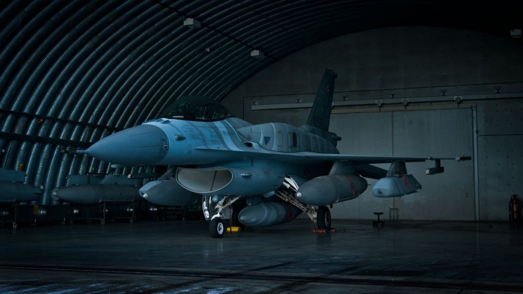 C2oat_FW8AA9Lpg-1024x576.jpg
