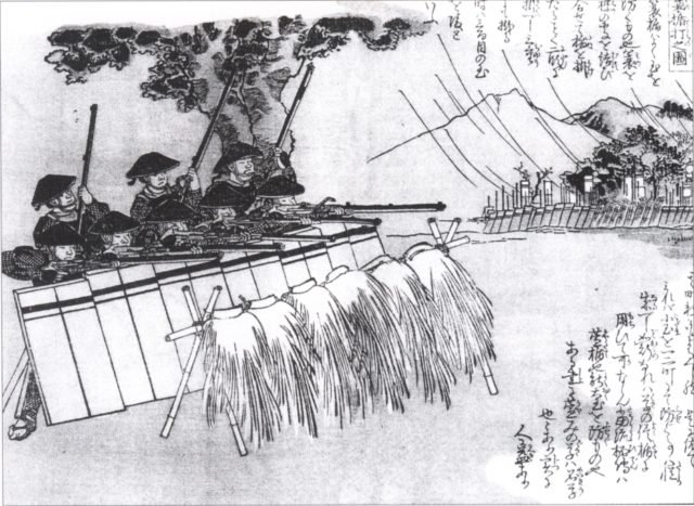 ashigaru_using_shields_tate-640x467.jpg