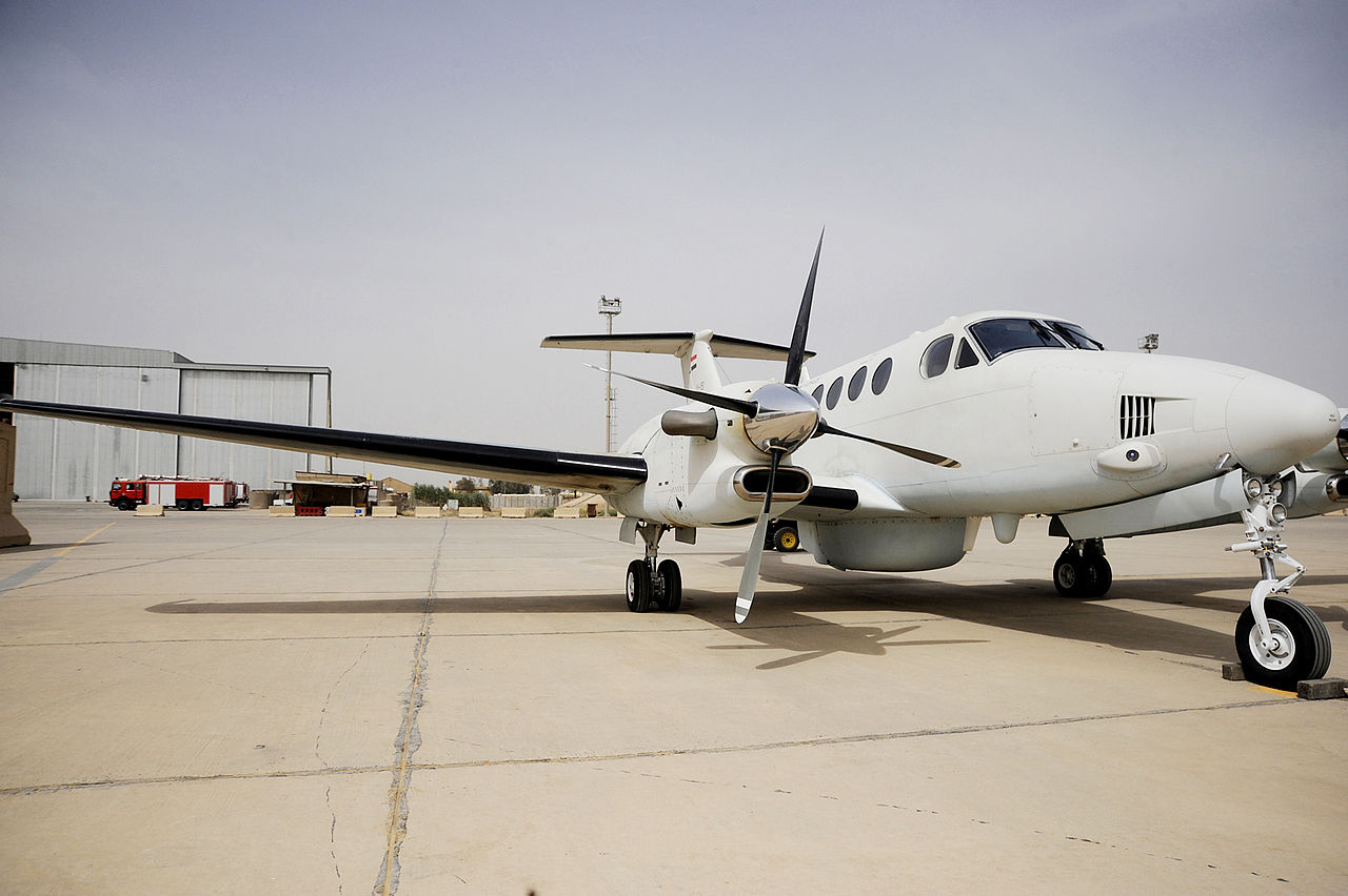 1280px-Iraqi_AF_King_Air_350.jpg