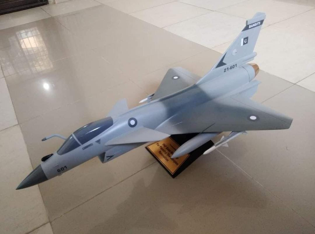 fighterjetsworld.com