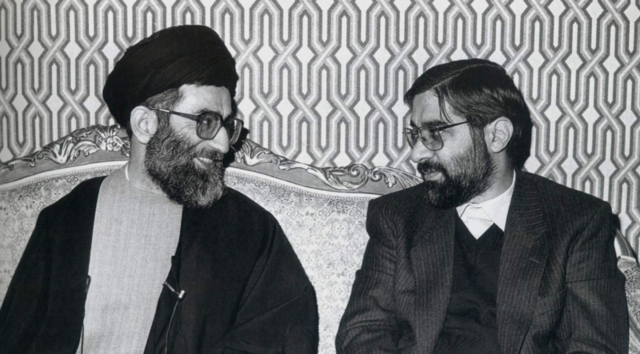  خامنئي، أصبح العام 1981 ثالث رئيس للجمهورية في إيران بُعيد الثورة