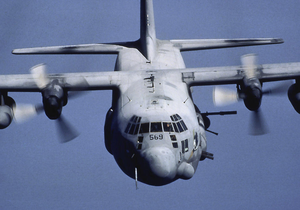 lockheed_c130a_gunship_1024x768.jpg