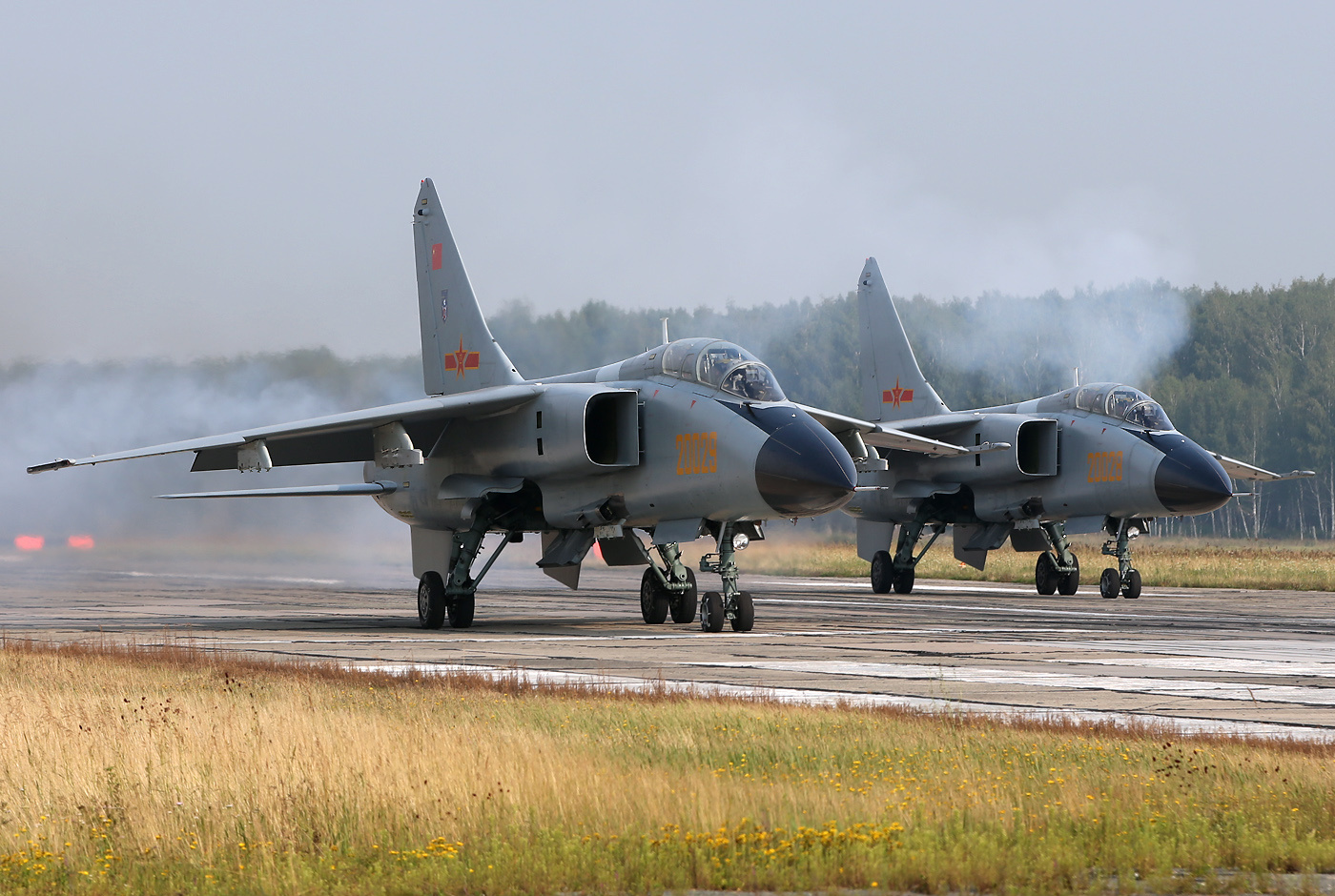 Xian_JH-7A_at_Shagol.jpg