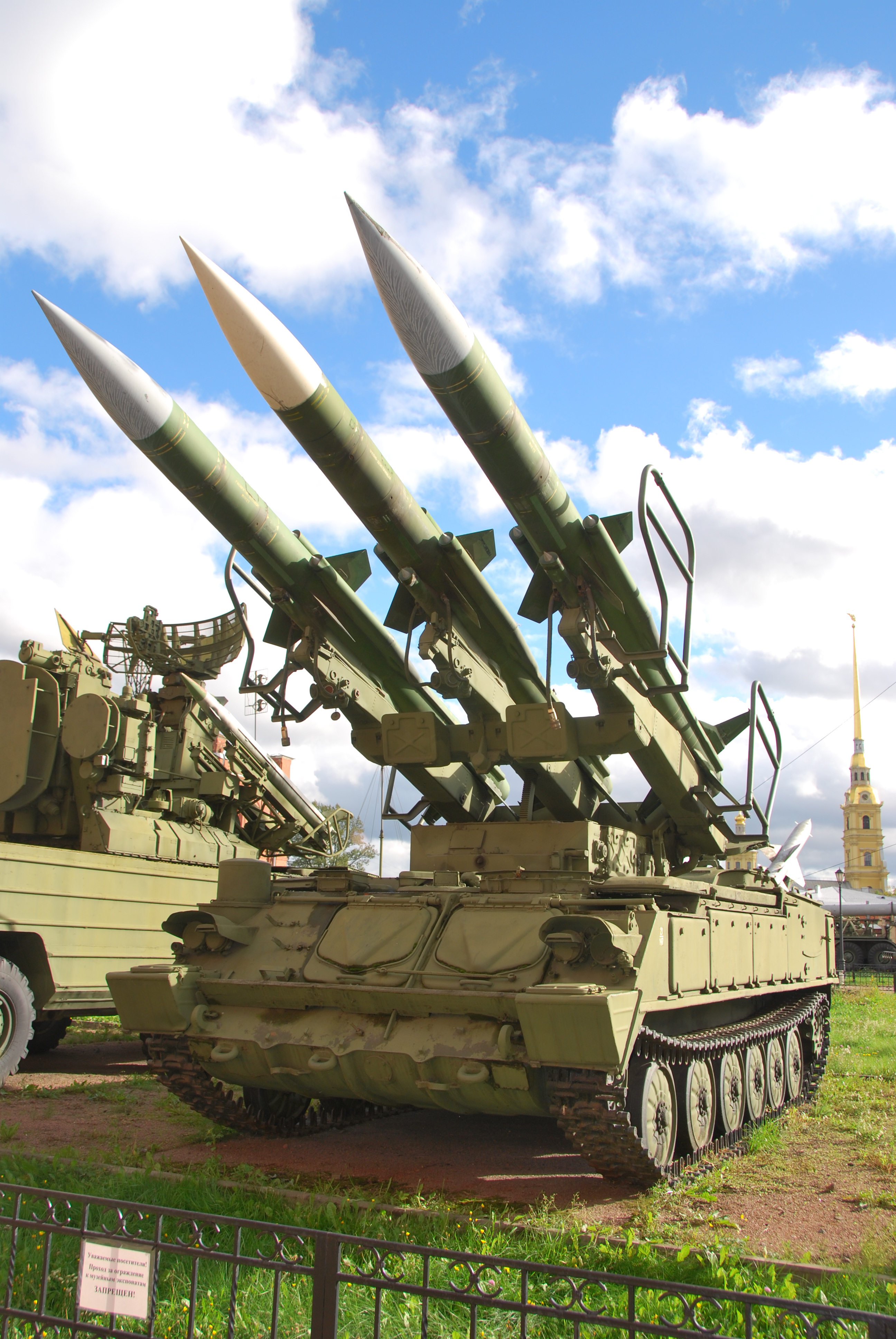 2P25_TEL_with_3_3M9_missiles_of_the_surface-to-air_missile_complex_2K12_%C2%ABKub%C2%BB_in_Military-historical_Museum_of_Artillery%2C_Engineer_and_Signal_Corps_in_Saint-Petersburg%2C_Russia.jpg