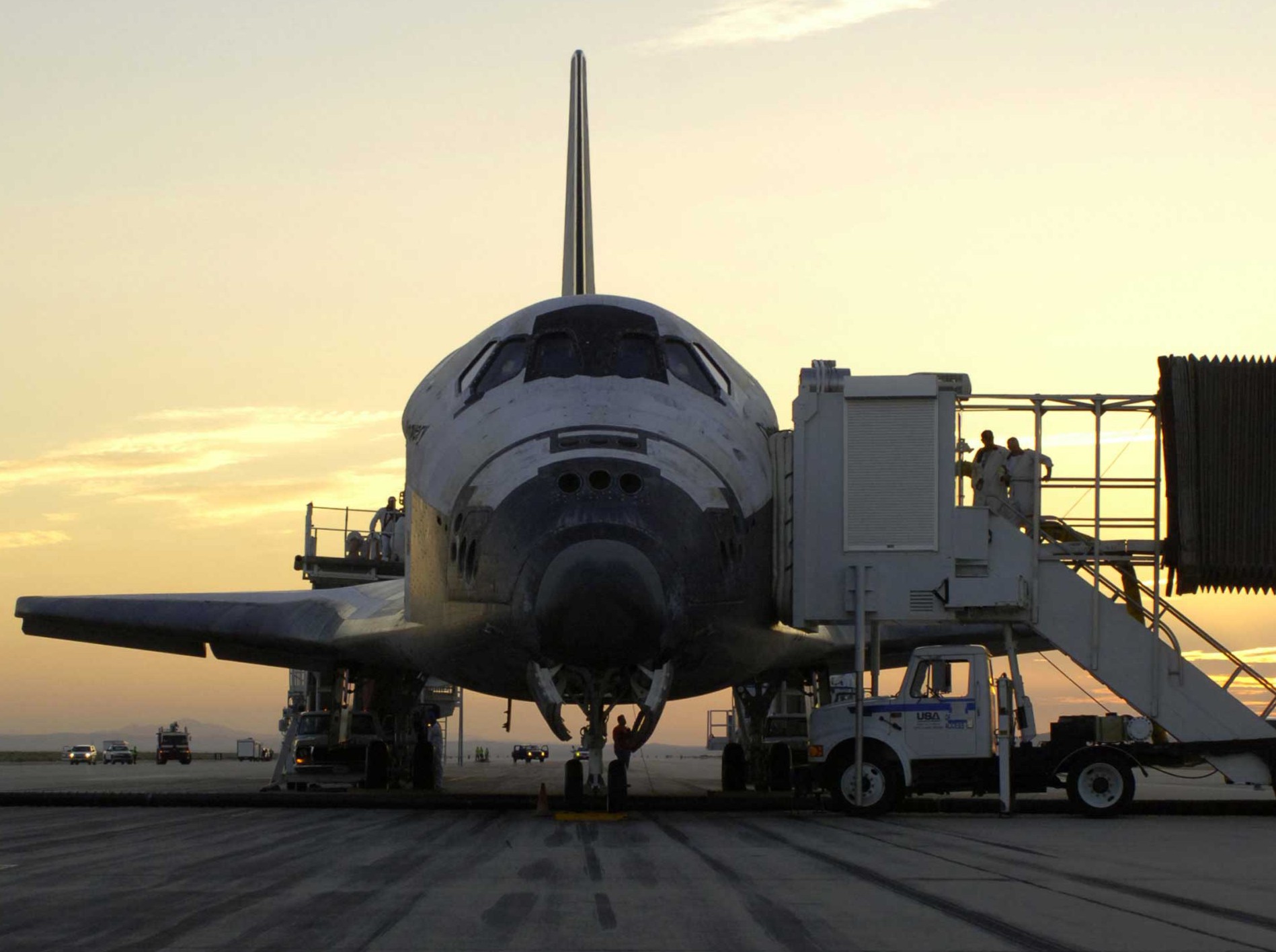 Discovery_mission_completed_q.jpg
