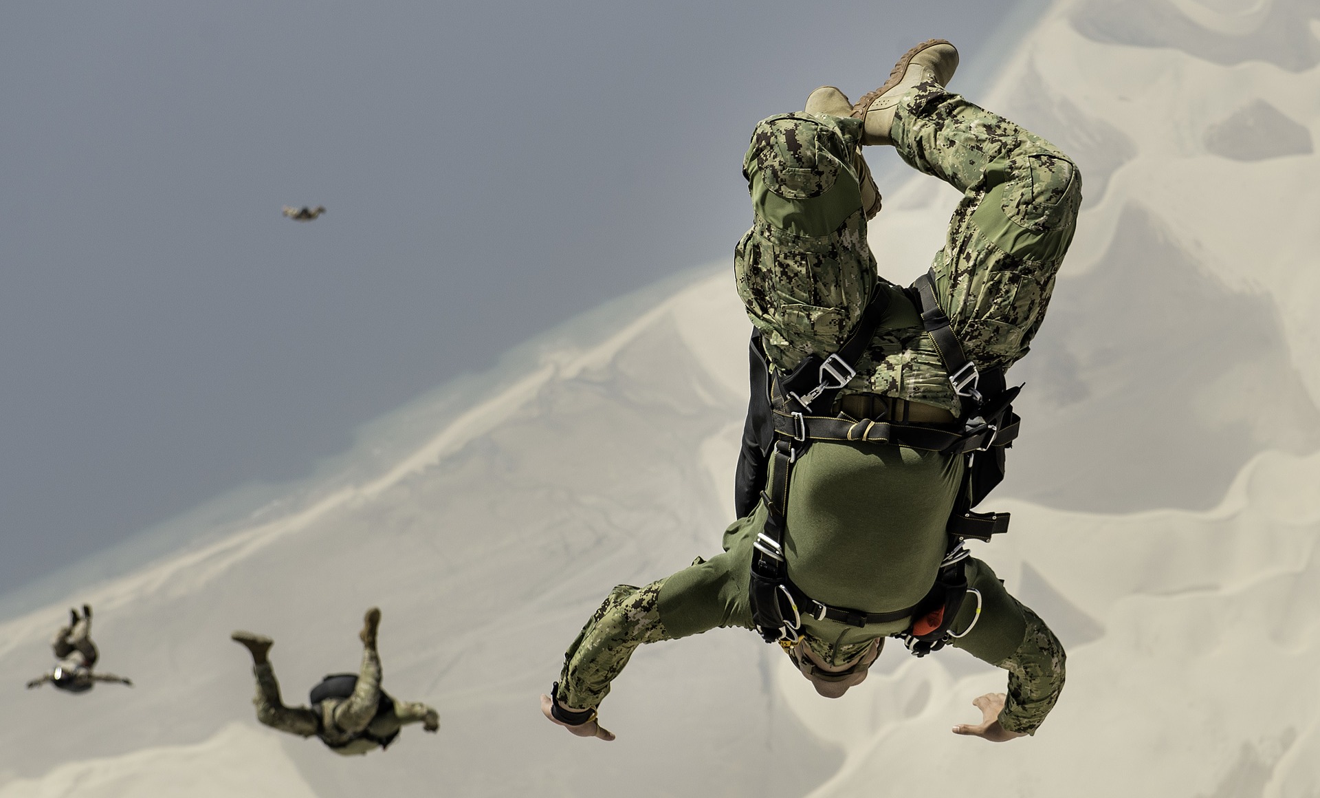 special-forces-2670435_1920.jpg