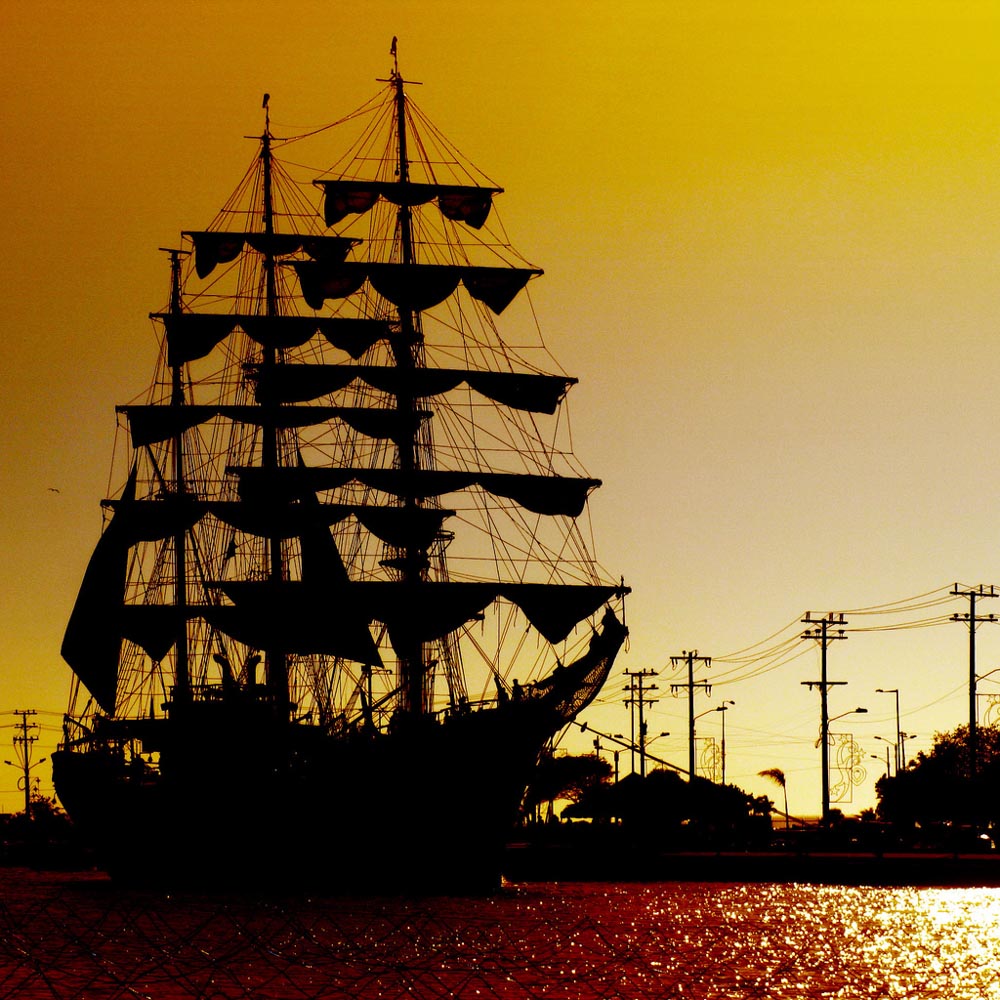 Sunset-Sailing.jpg
