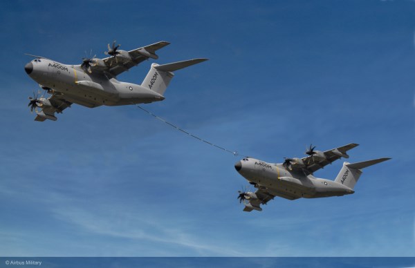 55.-A400M-Air-to-Air-Refueling-600-x-388.jpg