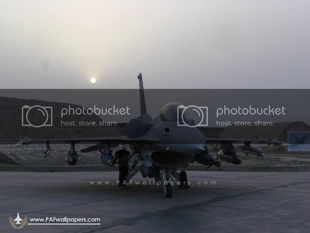 F-16_bk52_c_load.jpg