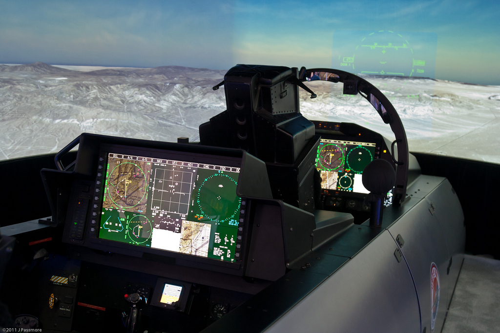 F-15-Silent-Eagle-Cockpit-1.jpg