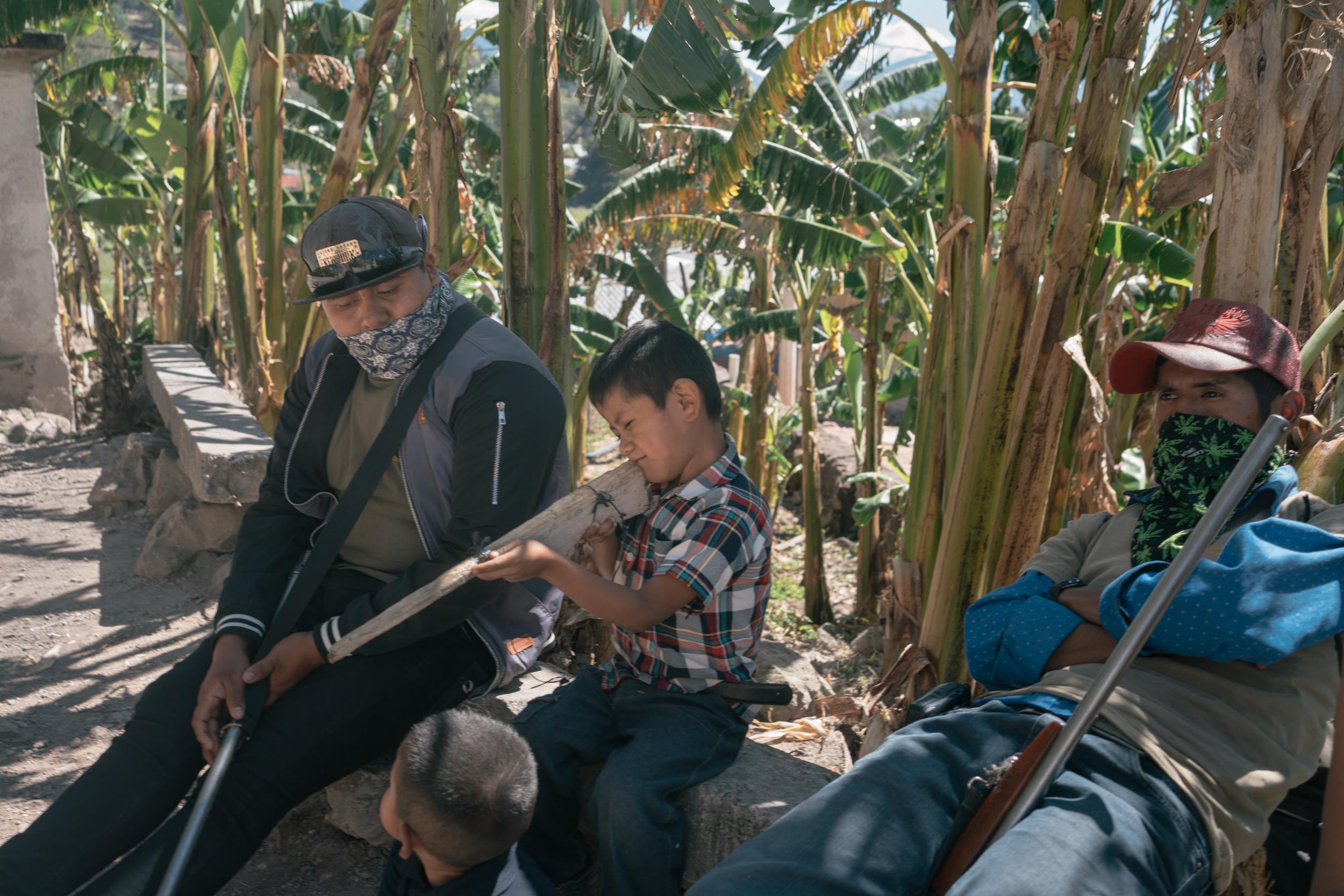 mexican-child-soldiers-0.jpg