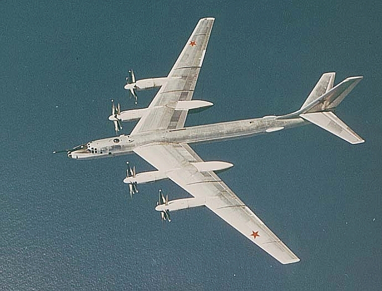 Tu-95MR-Bear-E-1.jpg