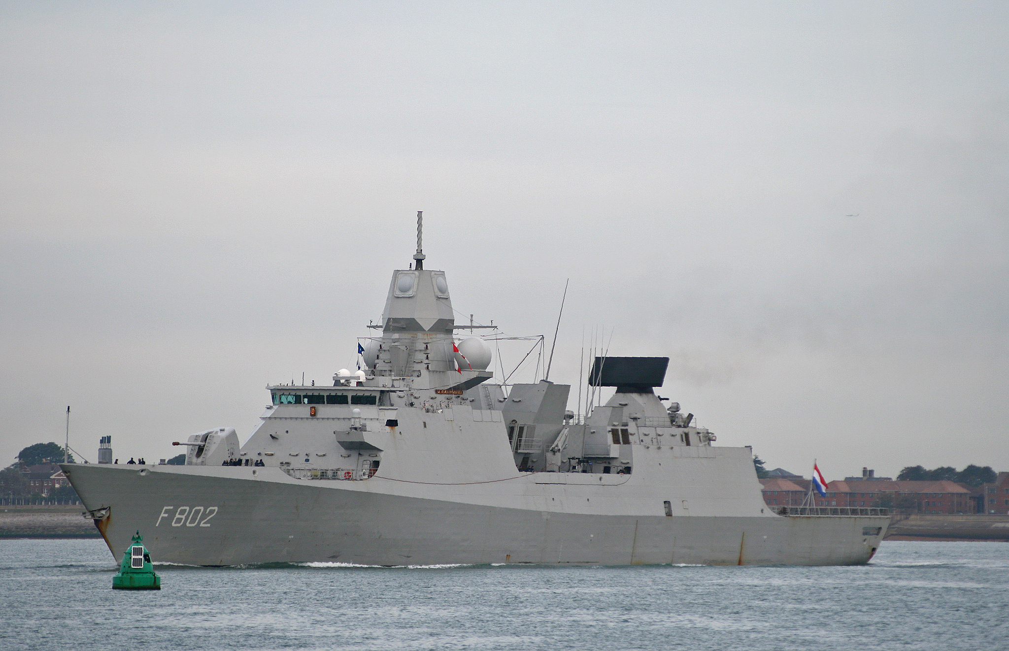 HNLMS_De_Zeven_Provincien_%28F802%29.jpg