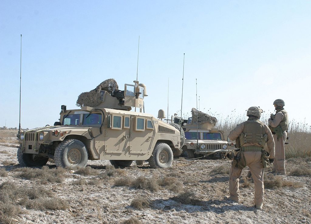 hmmwv_04.jpg