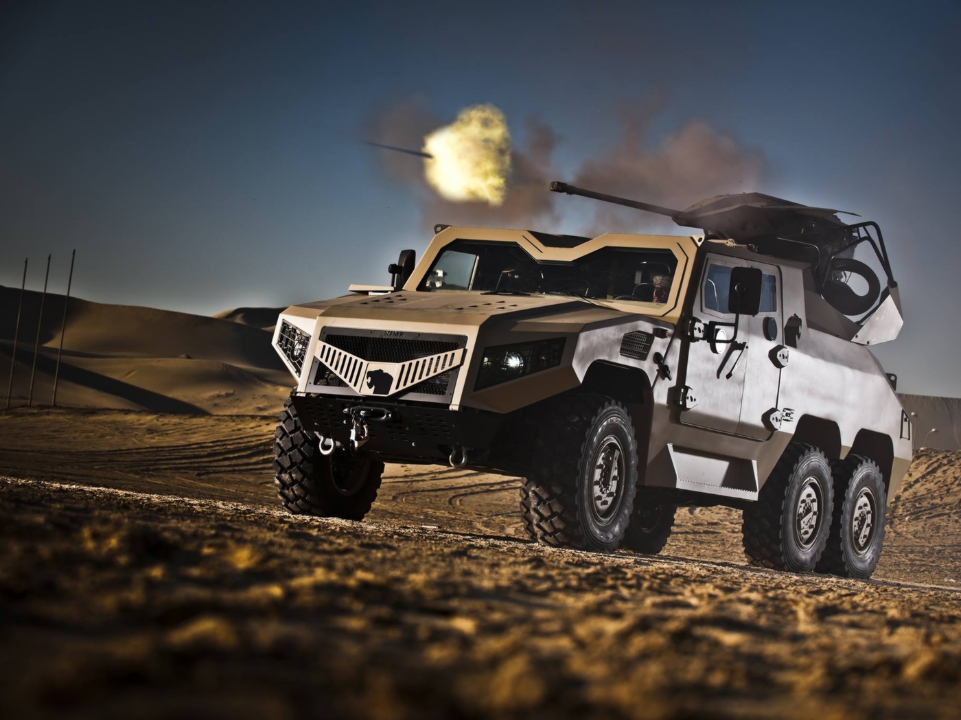 uae-tawazun-nimr-6x6-cannon.jpeg