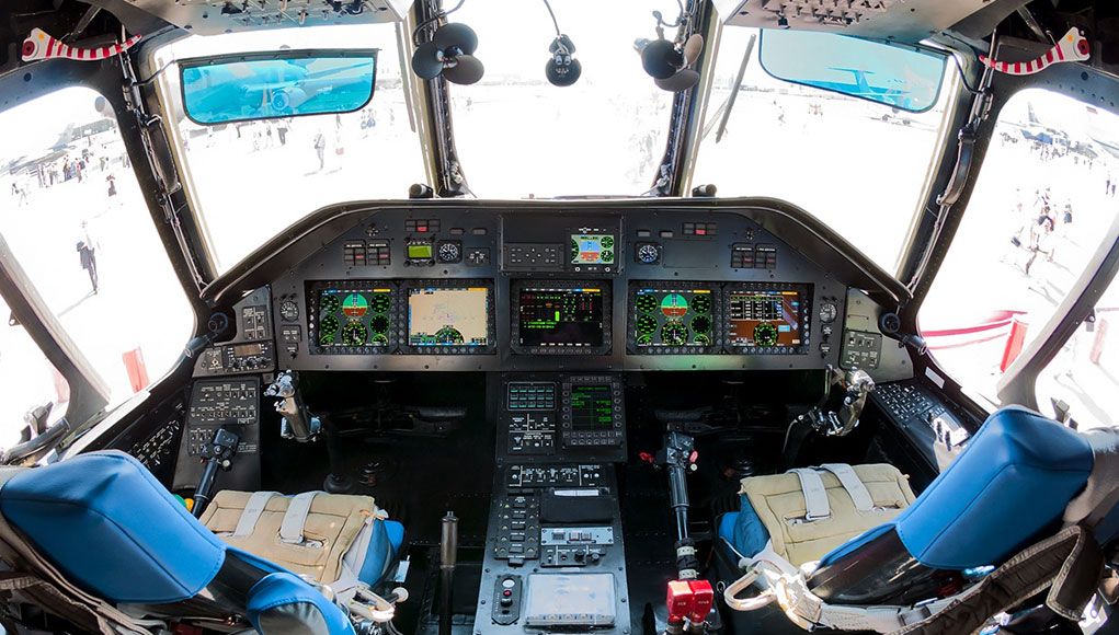 Mil_Mi-26T2_cockpit_1021.jpg