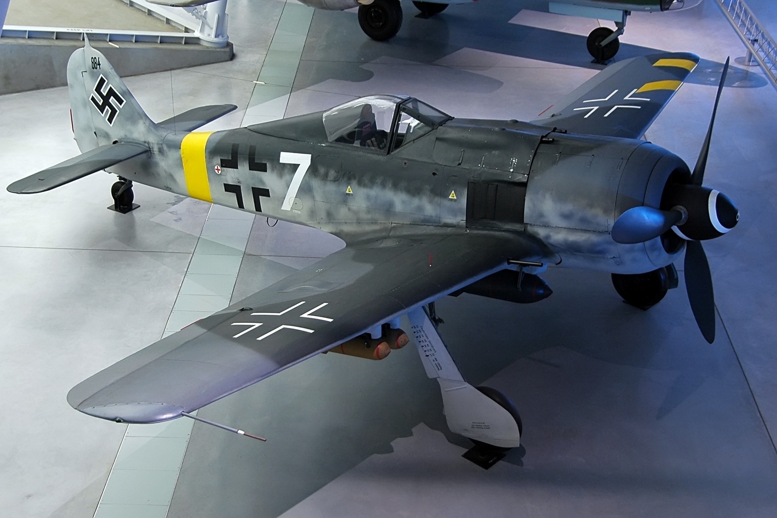 FW_190_F.jpg