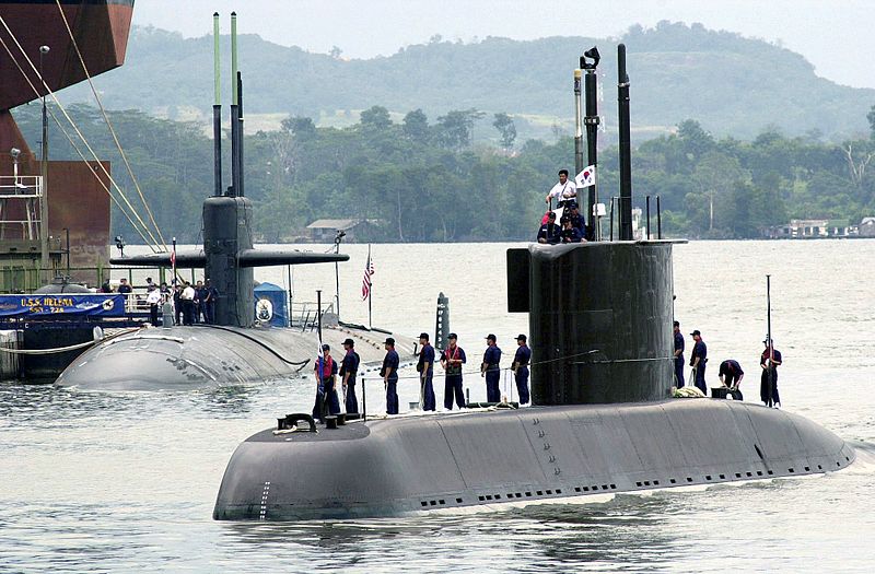 800px-Korean_submarine_Choi_Moosun.JPEG