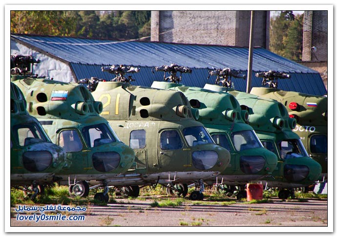 Cemetery-helicopters-in-Russia-25.jpg