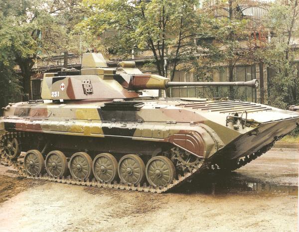 BWP-40, Polish BMP-1 with a CV90 40mm : r/TankPorn