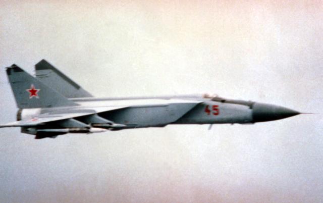 mig-25-DNSC8809520_JPG.jpg