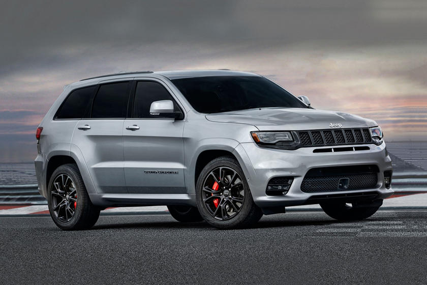 2020-jeep-grand-cherokee-srt-carbuzz-345579.jpg