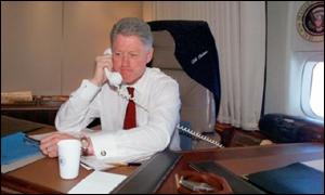 _1048308_clinton_300.jpg