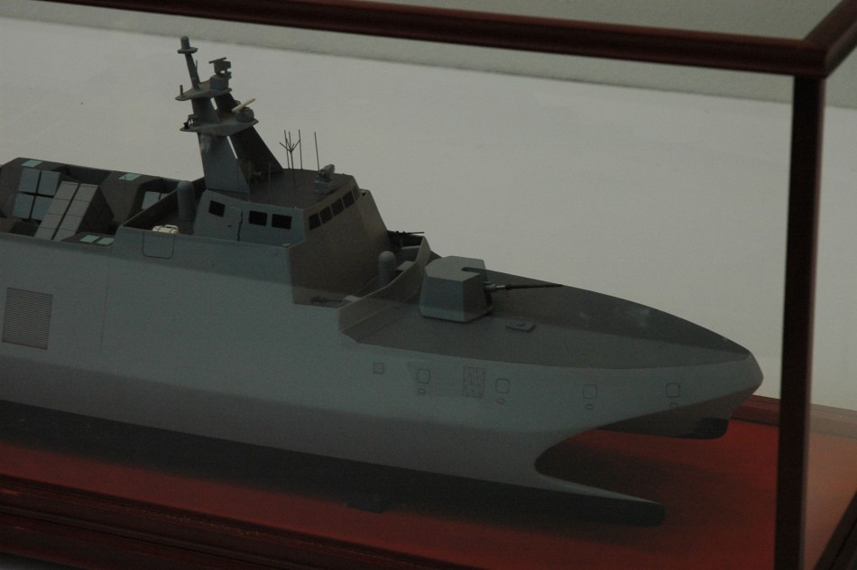 Hsun+Hai+(%E8%BF%85%E6%B5%B7,+%E2%80%9CSwift+Sea%E2%80%9D)+500-tonne+fast+attack+%E2%80%9Ccarrier+killer%E2%80%9D++Hsiung+Feng+II+(HF-2)+and+Hsiung+Feng+III+(HF-3)+anti-ship+missiles,+Repubic+of+China+(Taiwan)+navy+(2).jpg