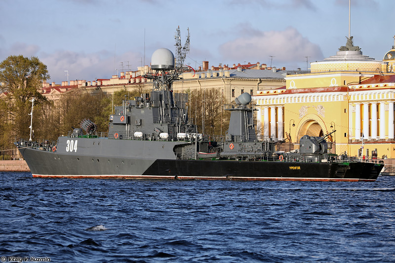 ShipsSPB2015-11-L.jpg