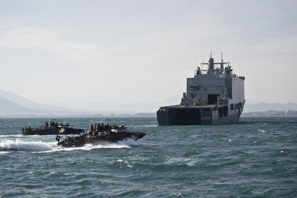 HNLMS-Johan-de-Witt-1024x683.jpg