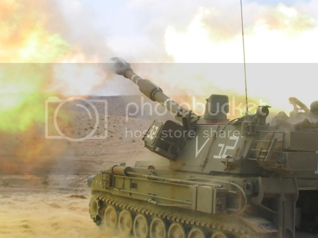 Israeli_Doher_M109_Firing.jpg