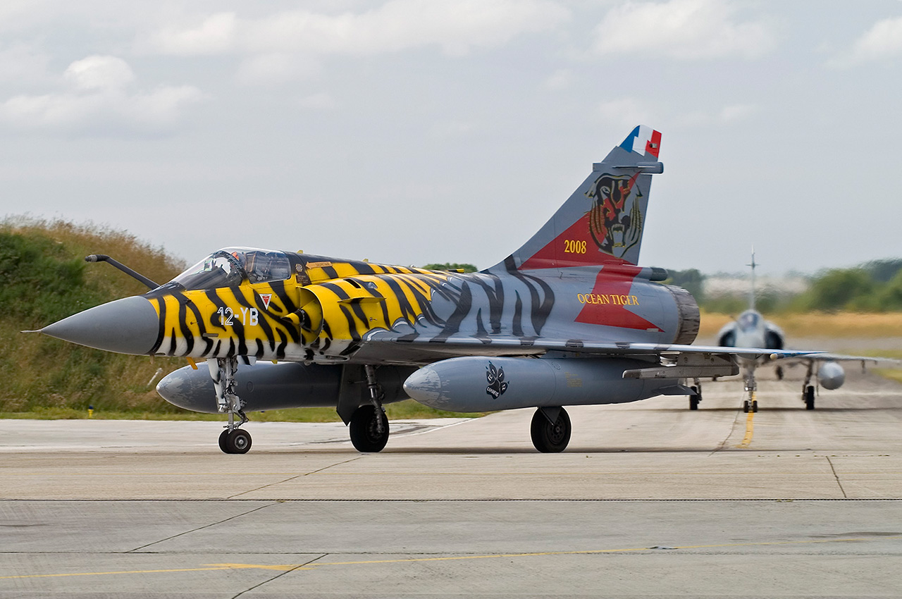 Mirage2000C-12YB-e023.jpg