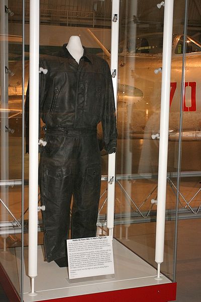 Jarecki-flightsuit.jpg