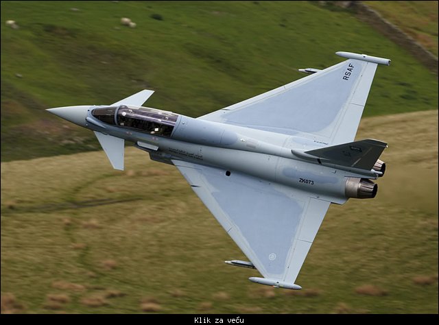 139317_tmb_118622269_RSAF%20-%20Eurofighter.jpg