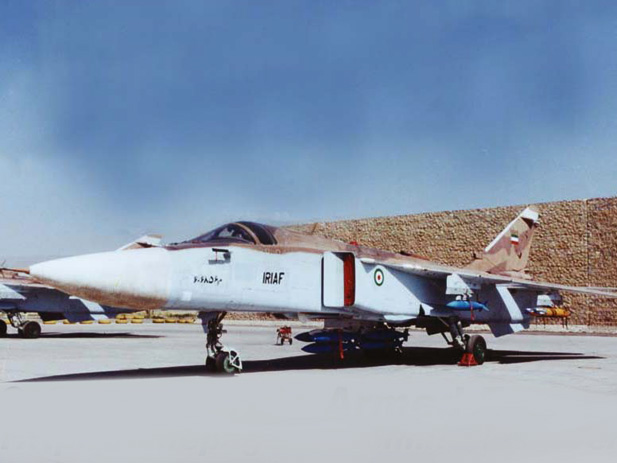 su-24mk_iriaf_0004.jpg