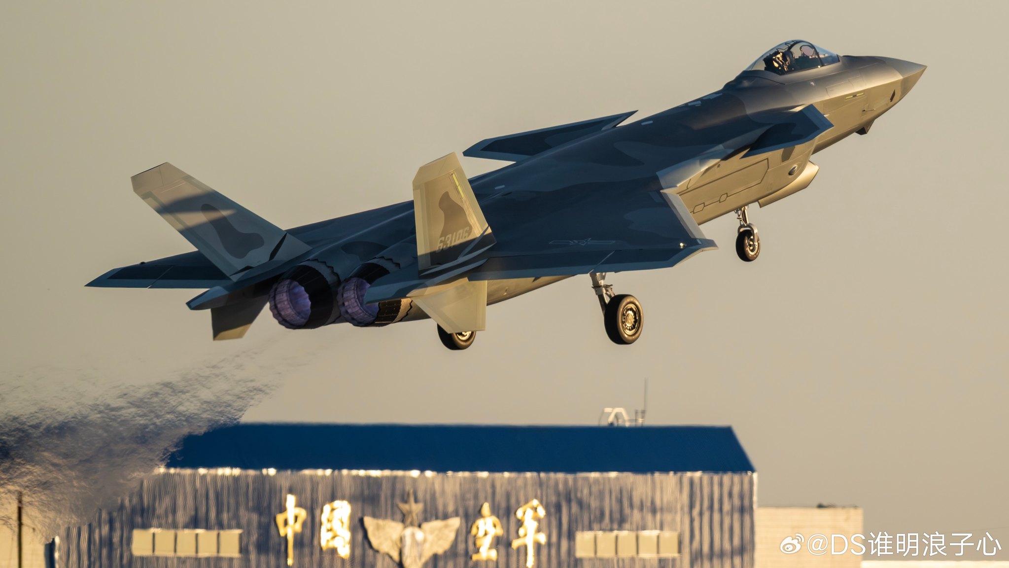 54804135849-6782cdd1a9-k.jpg