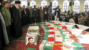 111114124837_iran_muqaddam_funeral_304x171_reuters.jpg