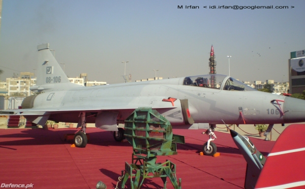 JF-17_19.jpg