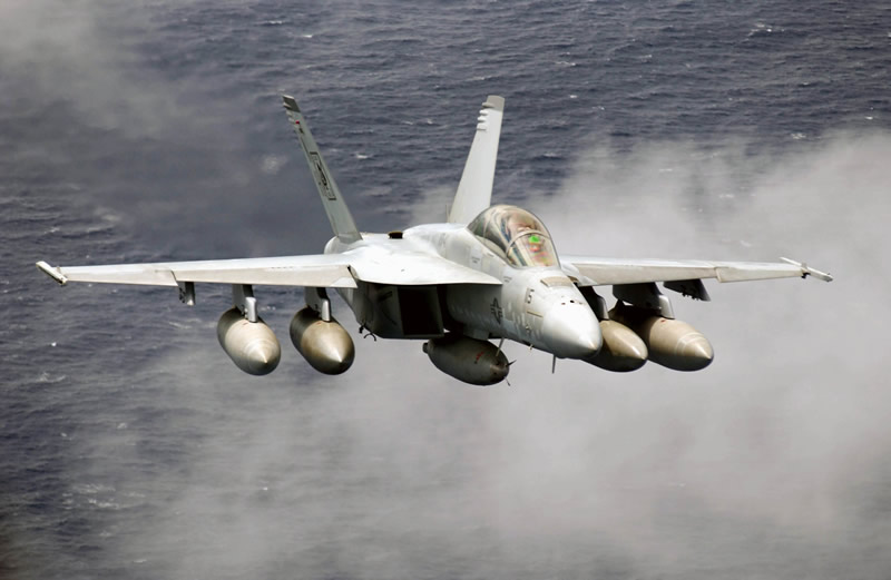 AIR_F-18F_Over_Water_Fuel_Tanks_lg.jpg