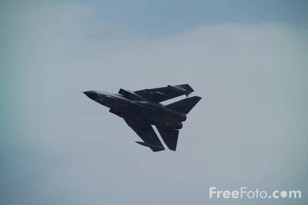 22_48_11---Royal-Air-Force-Panavia-Tornado-F3_web.jpg