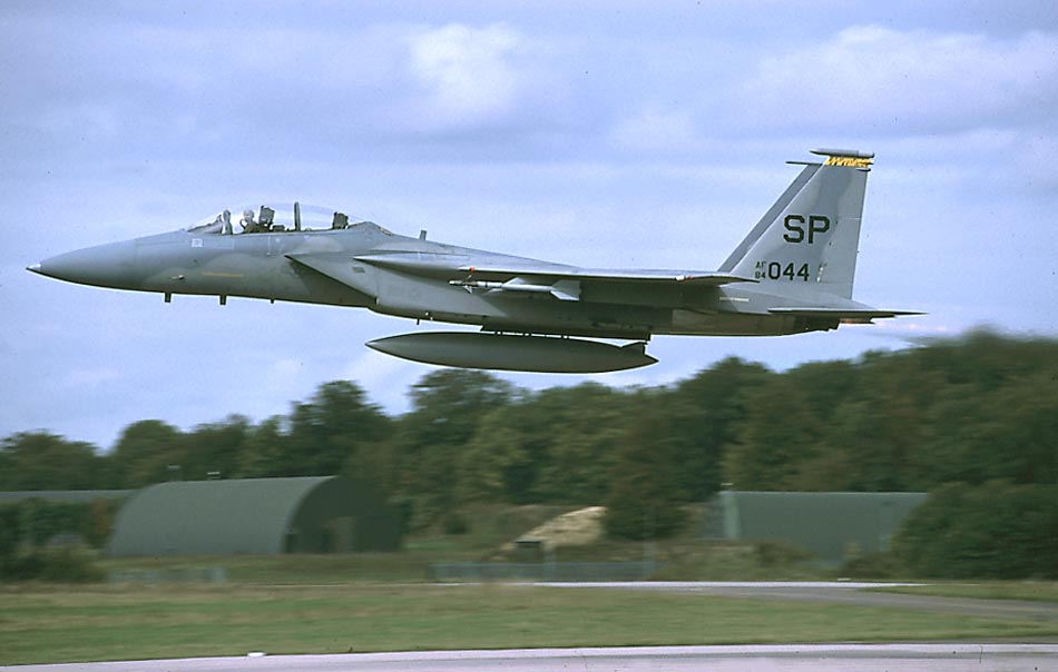 F15C%2084%20044%20SP%20decoll.jpg