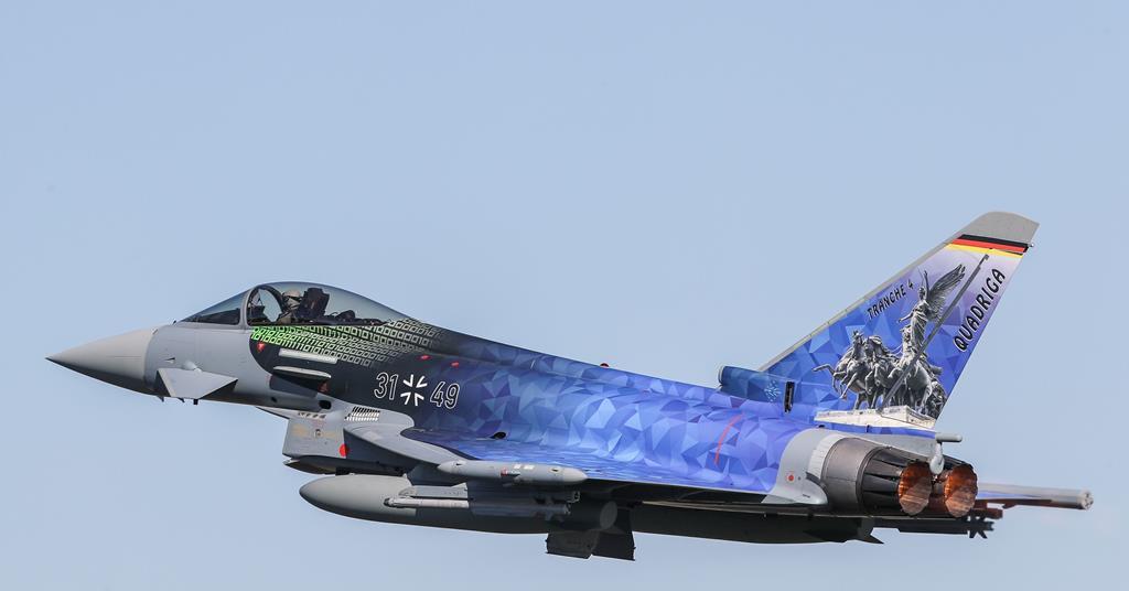 www.flightglobal.com